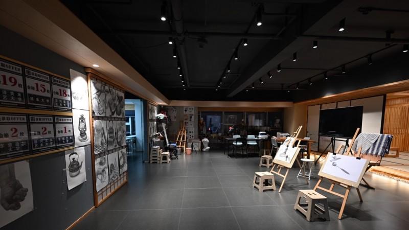 从成都春熙路到东京新宿：直营连锁+全产业链，帝京日语如何打造中日教育“无断点”闭环？