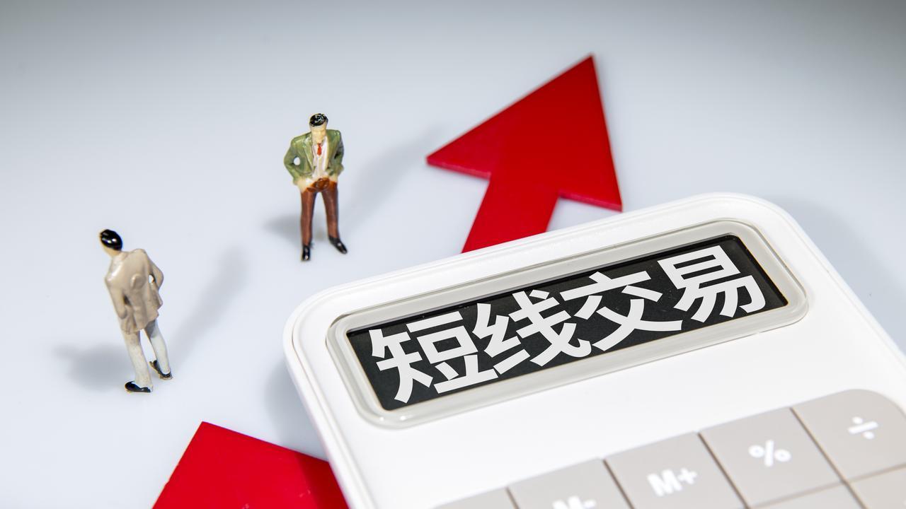 每个月赚10%，是个什么投资水平？