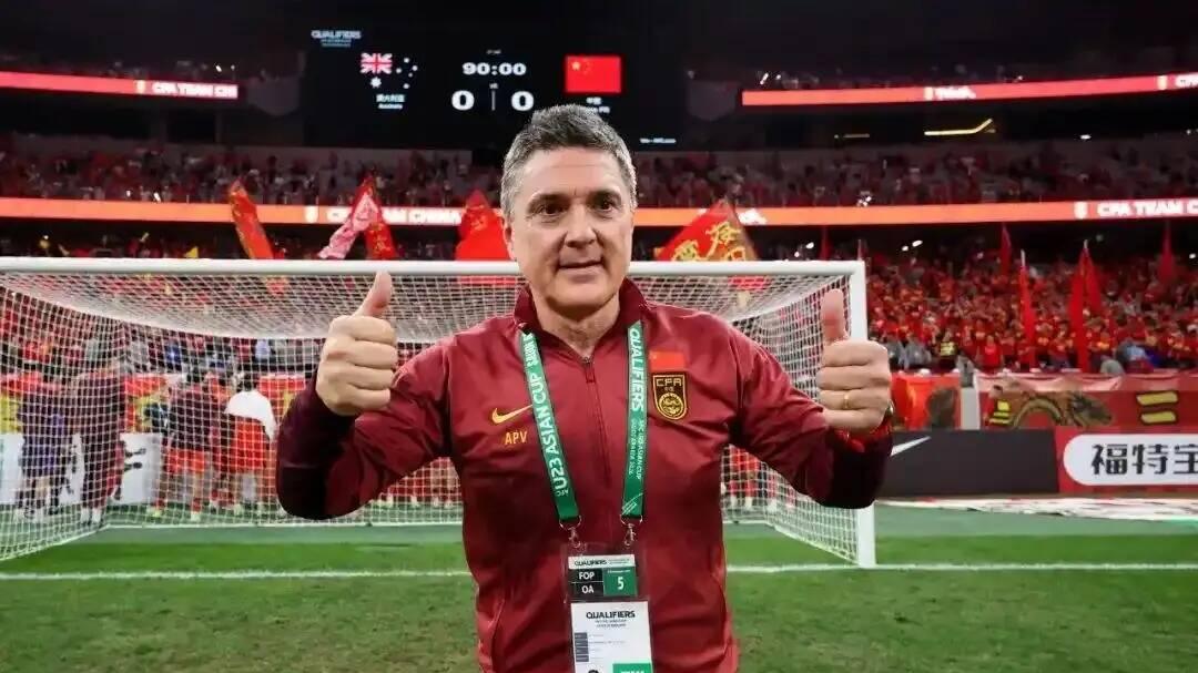 中国U23主帅安东尼奥展望八强战：提到邵佳一，身价优势或成关键