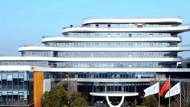 共见银发新蓝海 | 2026广播媒体银发产业转型升级交流峰会在享佳云谷大厦圆满举行