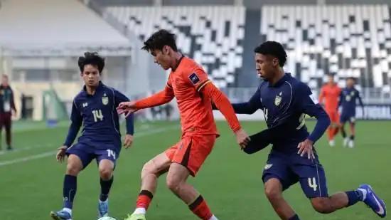 中乌决战首发11人公布：新疆组合首发，前海归飞翼回归