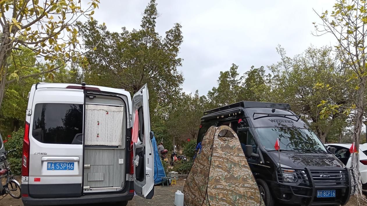 在会仙河过年的一位外省人