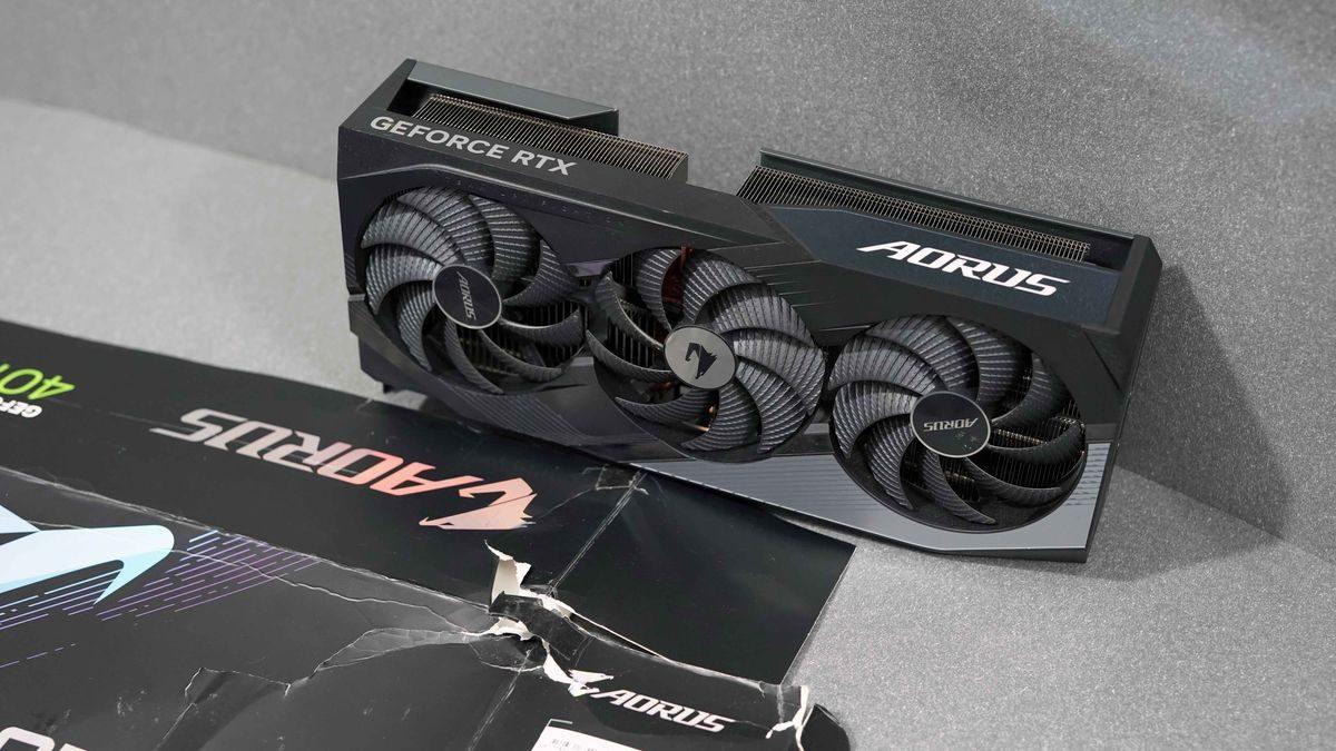 二手淘的技嘉显卡突然花屏？AORUS俱乐部免费维修实录！