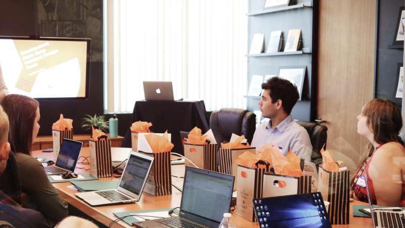 几年不发就业报告，985大学也忧心学生就业，选好专业相当重要