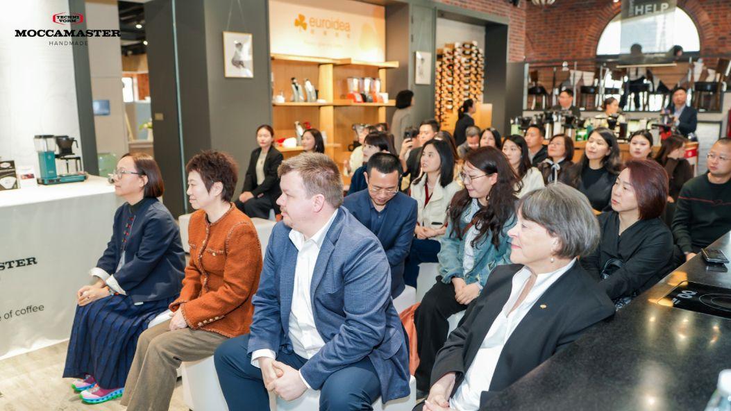 62年专注“金杯准则” Moccamaster以荷兰手造开启中国咖啡品鉴新纪元