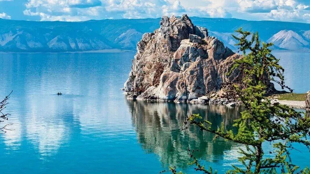 一眼望不到底的深蓝深渊：贝加尔湖，是上帝的蓄水池，还是外星人的秘密基地？