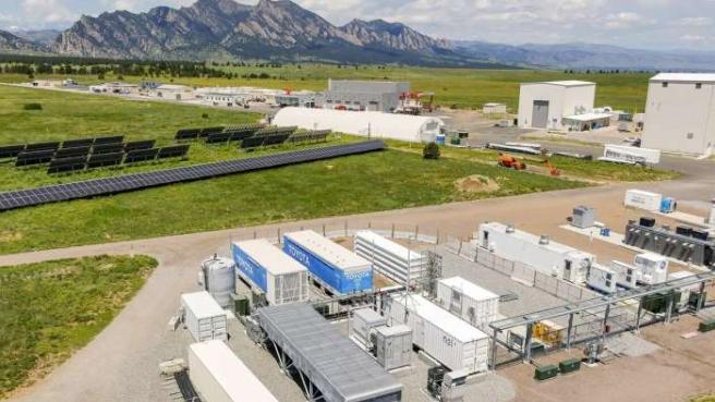 美国研究团队借助逆变器控制技术增强海岛电网稳定性