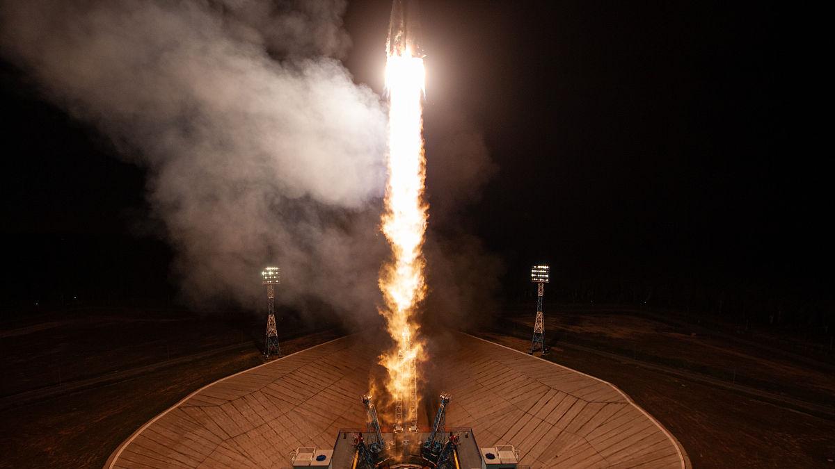 商业航天概念集体涨停背后：中国20万颗卫星申请的全球博弈