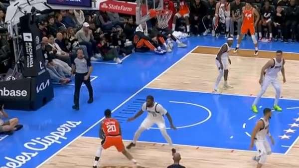 首发大前锋！多镜头解析，科林斯快船生涯首季攻防表现