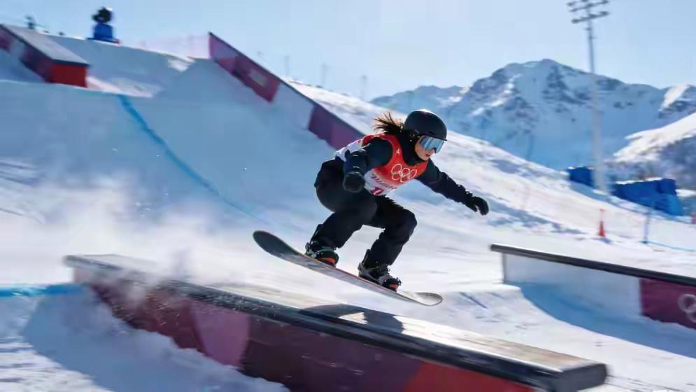 张小楠第一轮获20.6分 第二轮拿到42.11分 排在第24位