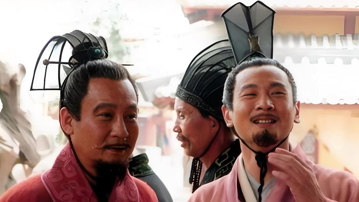 忠臣头颅落地，汉武帝冷血一笑：他必须死，朕才能活