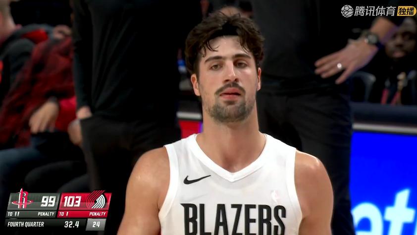 绝杀球超时无效！杜兰特37+4，赛后伊森双手捂脸，奥科吉暖心安慰