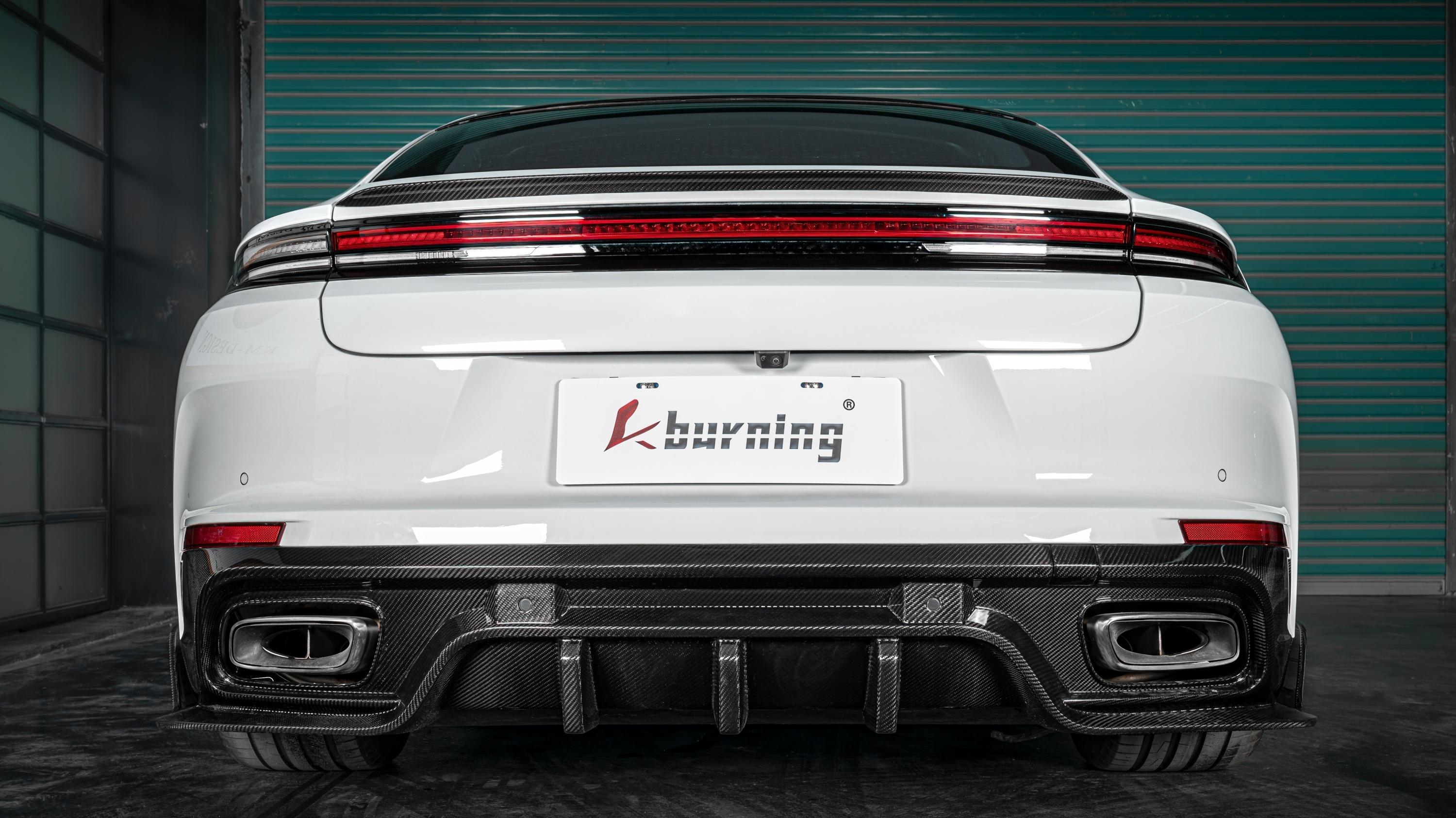 Panamera Turbo换装碳纤维套件，引领豪华跑车新风潮