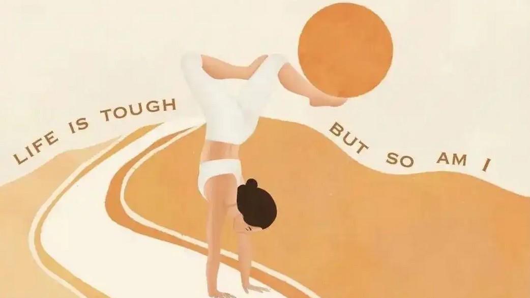 重返瑜伽垫，人生低谷里，他选择继续发光！