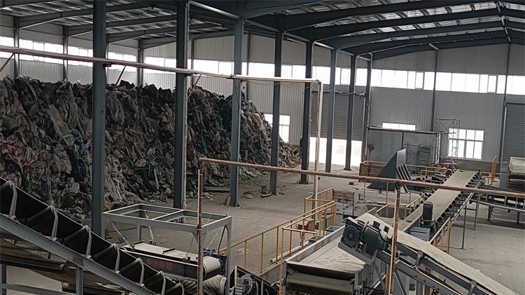 能从源头上解决建筑垃圾的方法，才是有效可行的