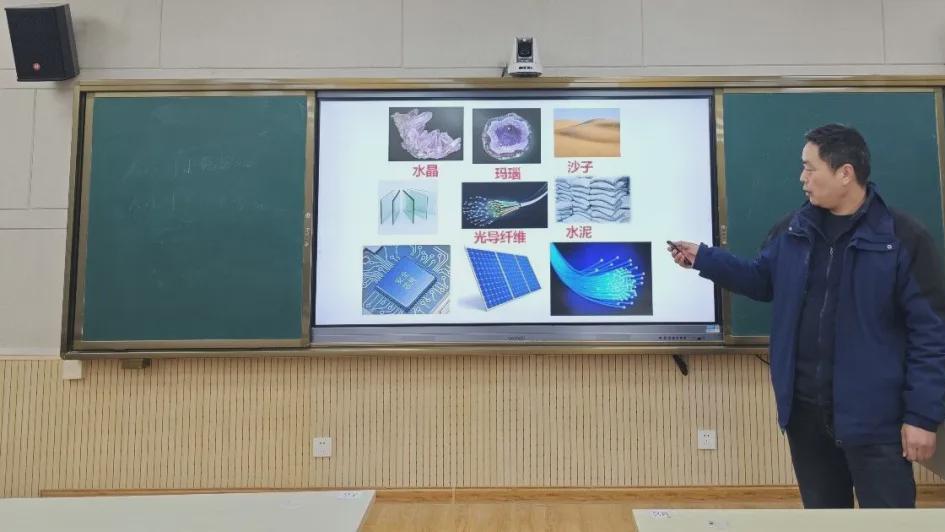 淮滨二高：跨学科研思并行，异构课赋能教学