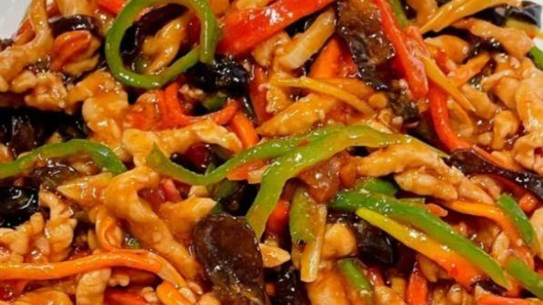 红油裹肉丝，这才是重庆人忘不掉的鱼香