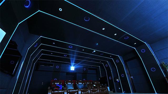 从2.0到5.1.2：客厅影院音响设备的声道升级路径与预算分配！