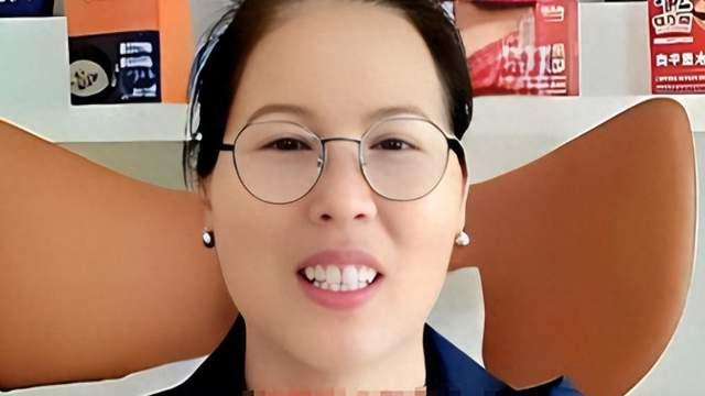 马筱梅否认小杨阿姨被开除，透露其很快回归，网友却不看好