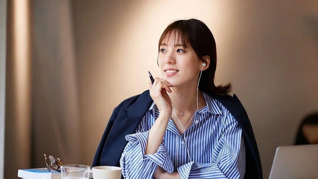 读完《被讨厌的勇气》我明白了：你不是为了满足他人的期待而活