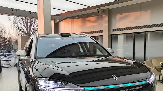 试驾完，我发现我好像有点“移情别恋”了…