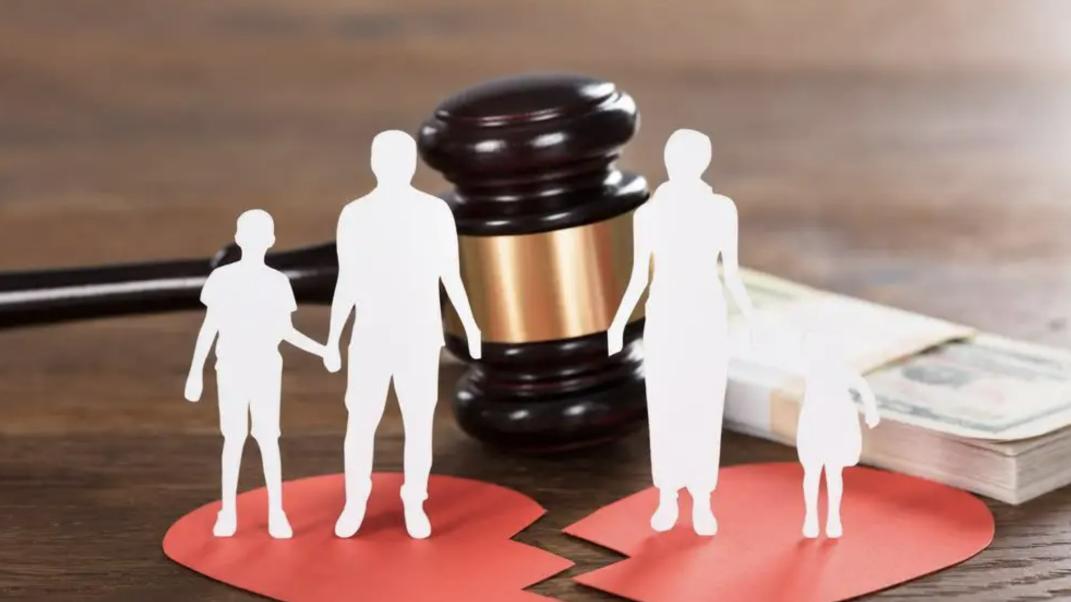 从 “家事” 到 “刑案”：家庭暴力行为的刑事追责路径