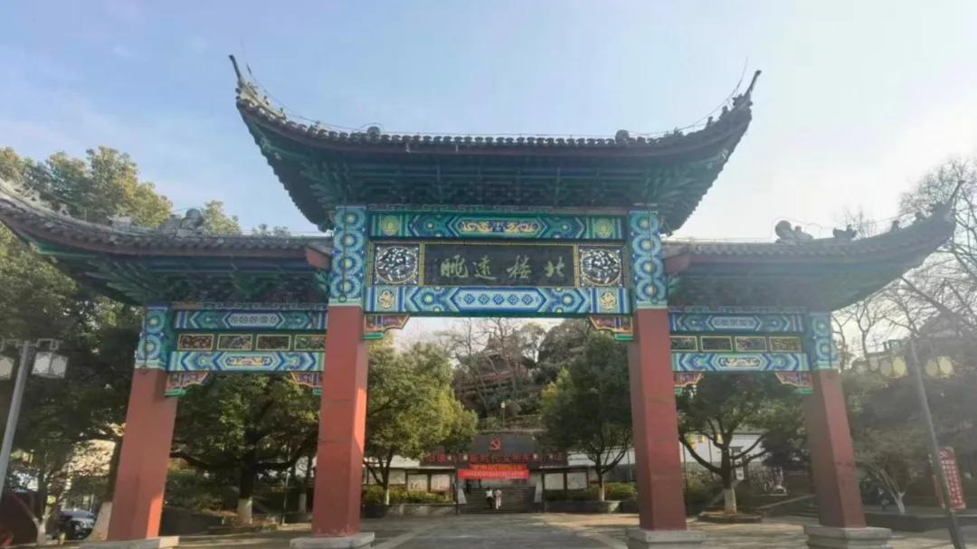 马年第一游：登谢朓楼，赴千年诗约