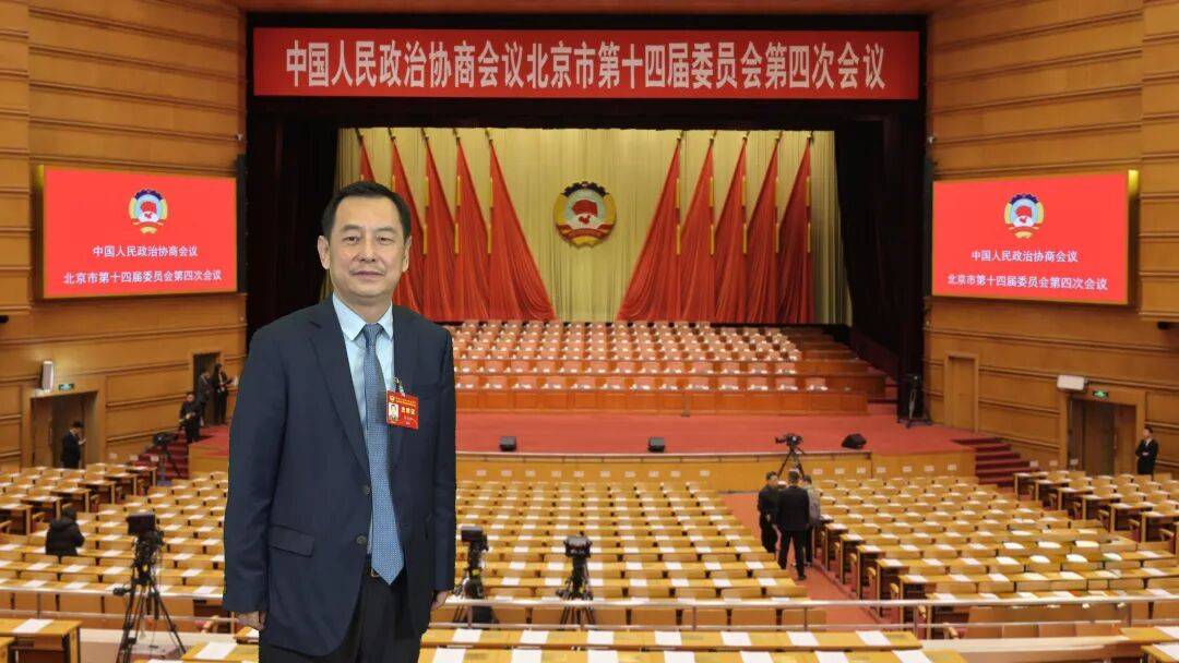 著名书画家陈忠洲院长在北京市政协会议上的建言心声