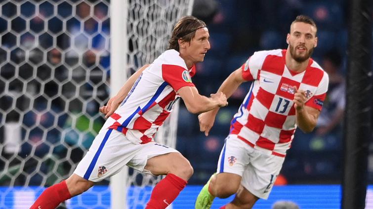 哥伦比亚硬刚克罗地亚，世界杯前哨战谁更胜一筹
