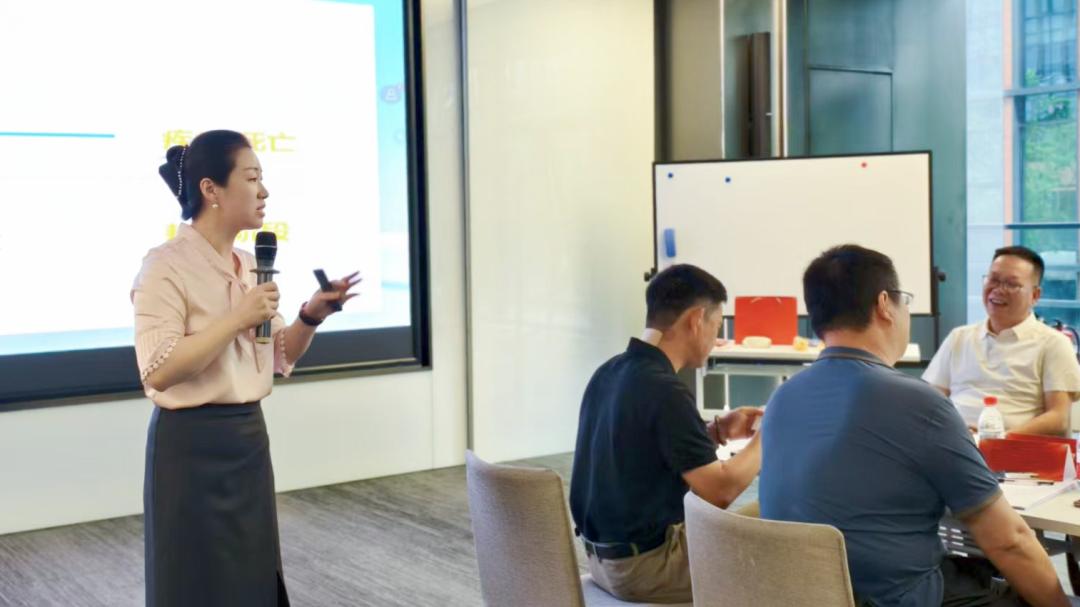 减压赋能强队伍 广州市技师学院组织中层干部开展心理专项培训