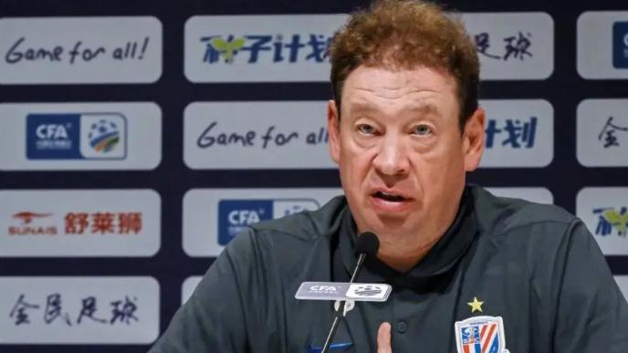 六将伤停，申花遭遇伤病潮：训练方式引发争议，斯卢茨基面临考验