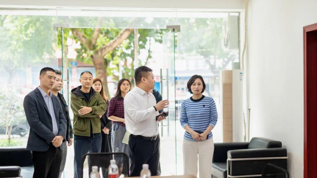 广安区司法局深入区个私协调委会调研 助力优化法治化营商环境