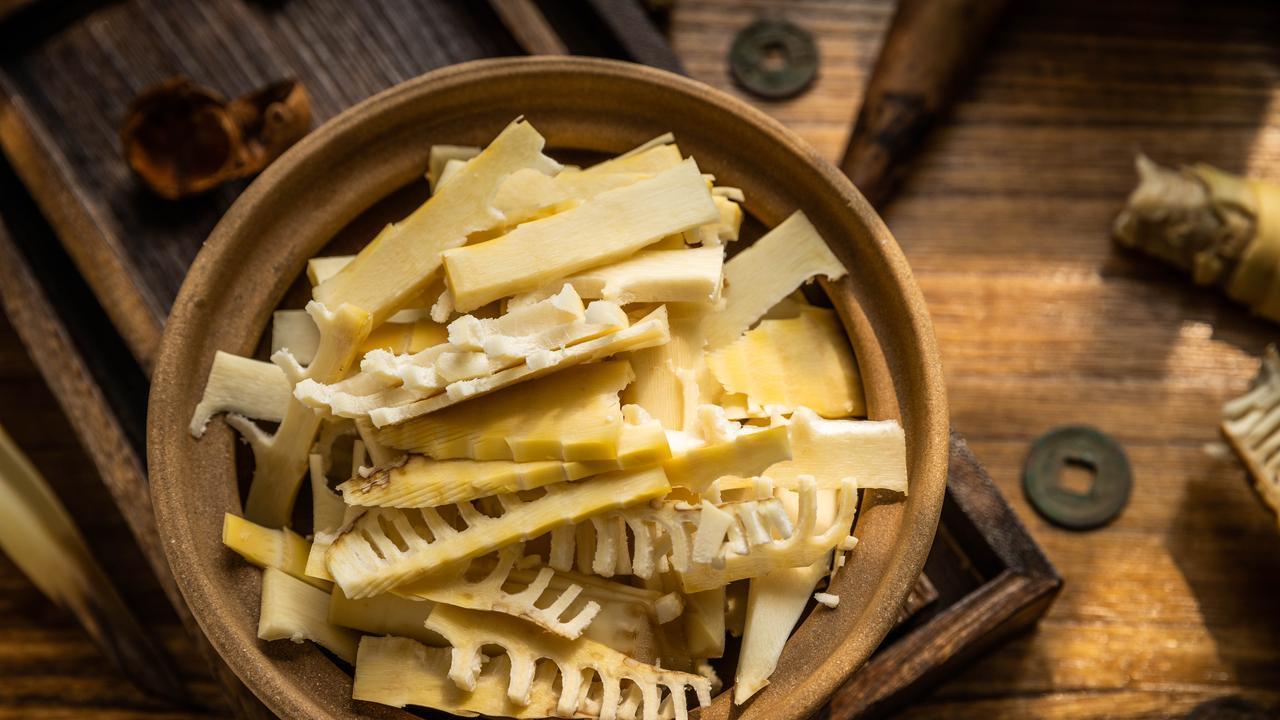 春天，它被誉为“第一鲜”，比荠菜营养，比韭菜鲜，遇见别错过！