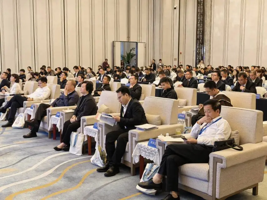 聚力南博 链动未来 迪庆文旅闪耀“投资昆明”招商推介会