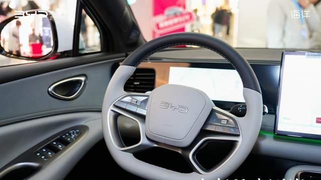 210KM纯电续航引领革新 比亚迪双海豹太原上市引爆新春车市