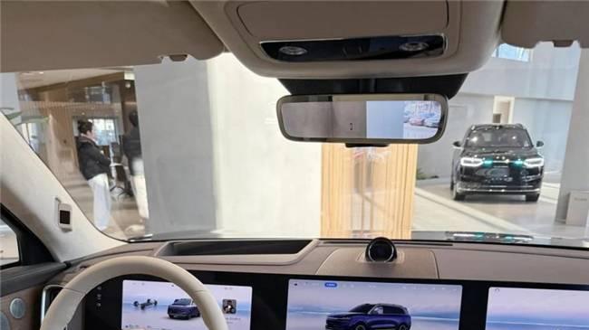 女生第一辆大车，要M9还是9X？