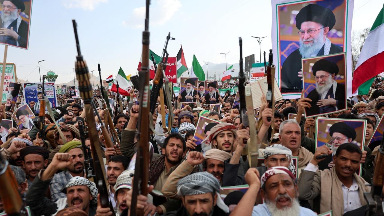 声援伊朗反美以 也门多地举行大规模集会