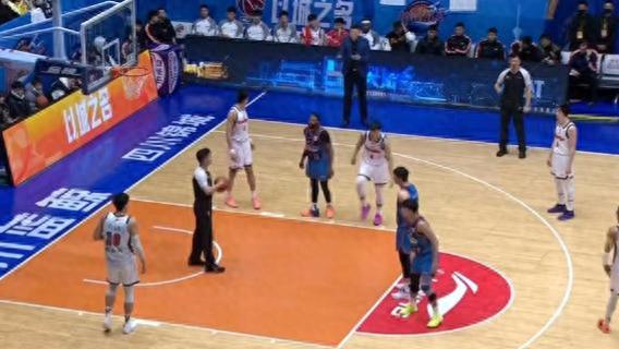 广东男篮104: 76胜四川，赛后传来3好1坏消息！