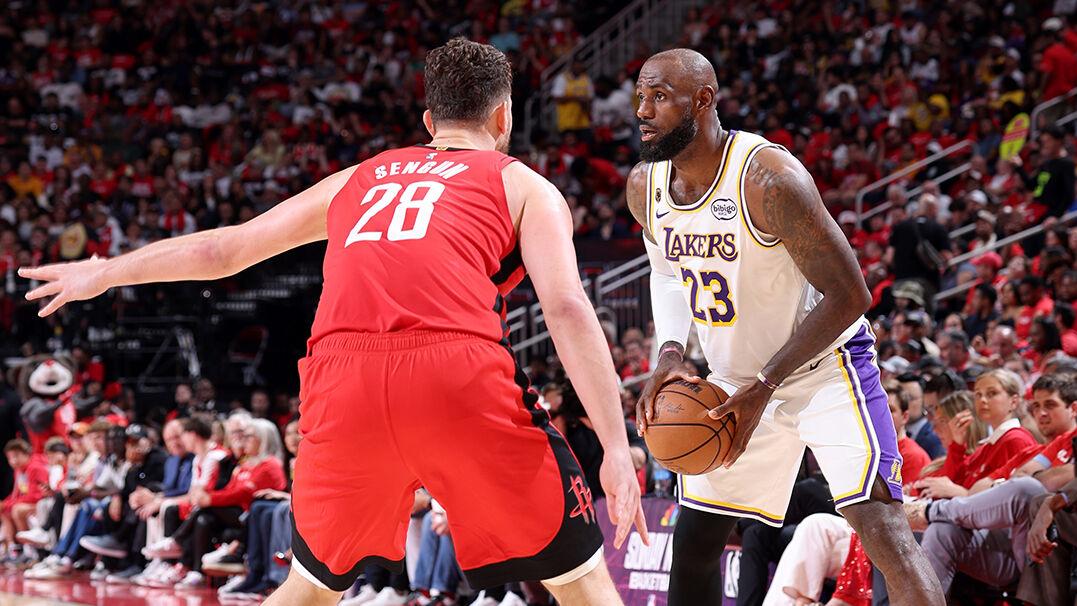 能否拖入抢七？KD缺阵，火箭大胜湖人，老詹仅10分连续2场8失误