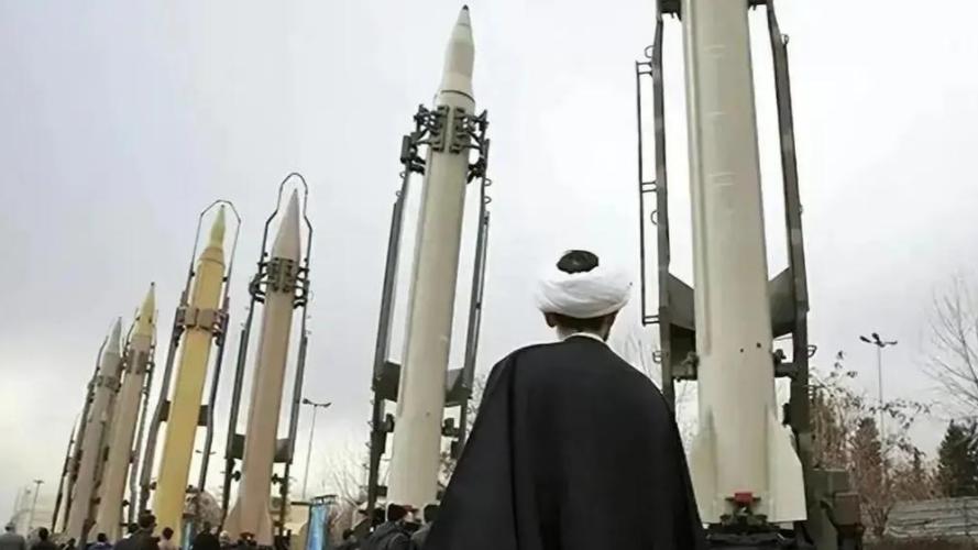 伊朗导弹打没了90%，无人机只剩17%！美以都懵了：咋还不投降？