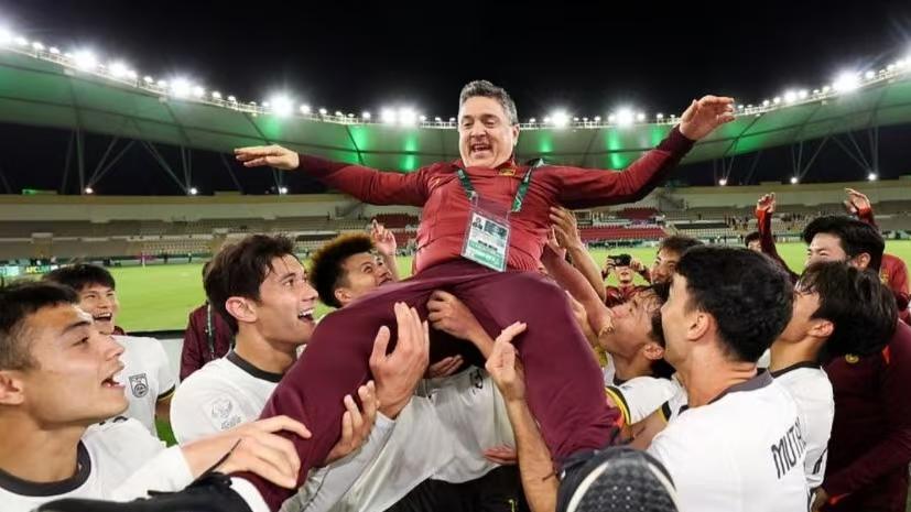 战术革命！国奥变阵3-0震彻河内，沉默之后是新生