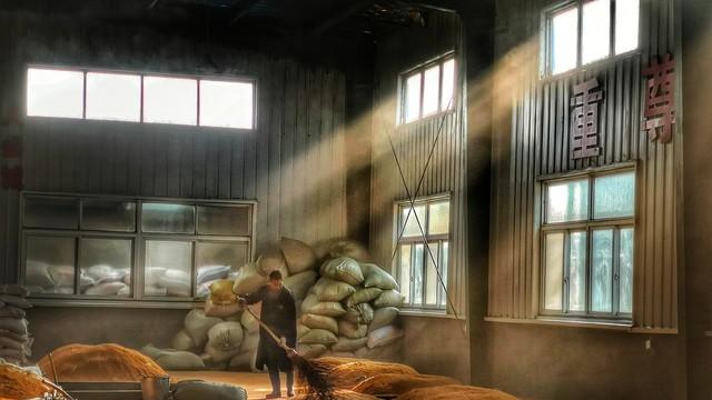 还在喝勾兑酒？3招教你一眼识破假酒，看完不敢乱喝了