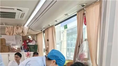 热血献礼建党百年 爱心汇聚珠城大地——蚌埠市心连心志愿者协会开展义务献血活动