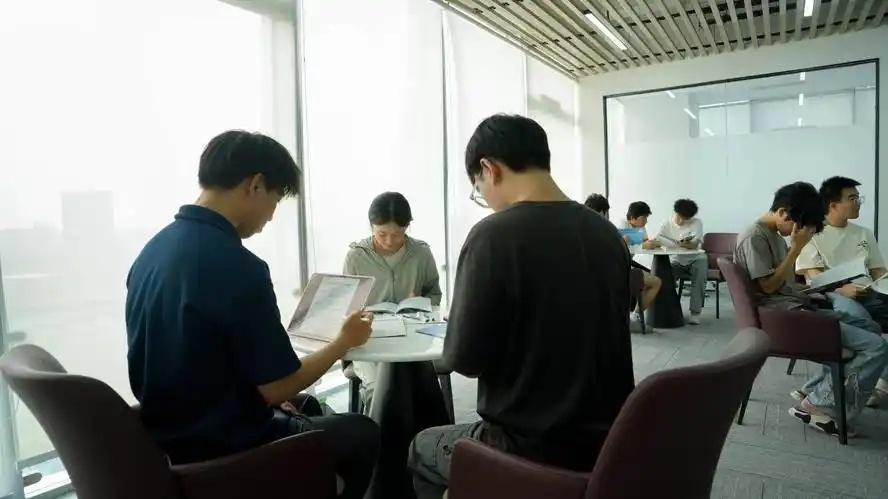 2026年高考招生计划专业组有哪些坑必须避开？