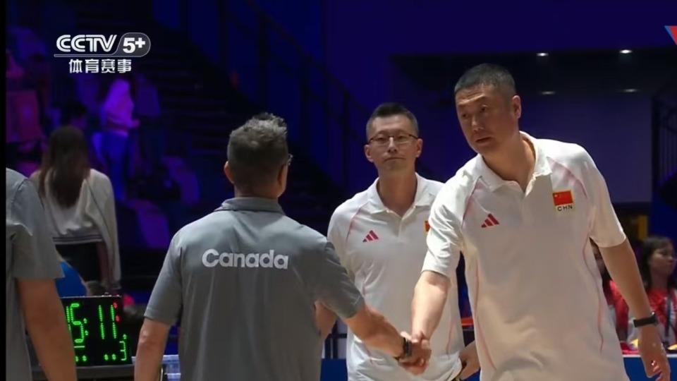 2：3憾负加拿大，中国女排最大的短板是主教练