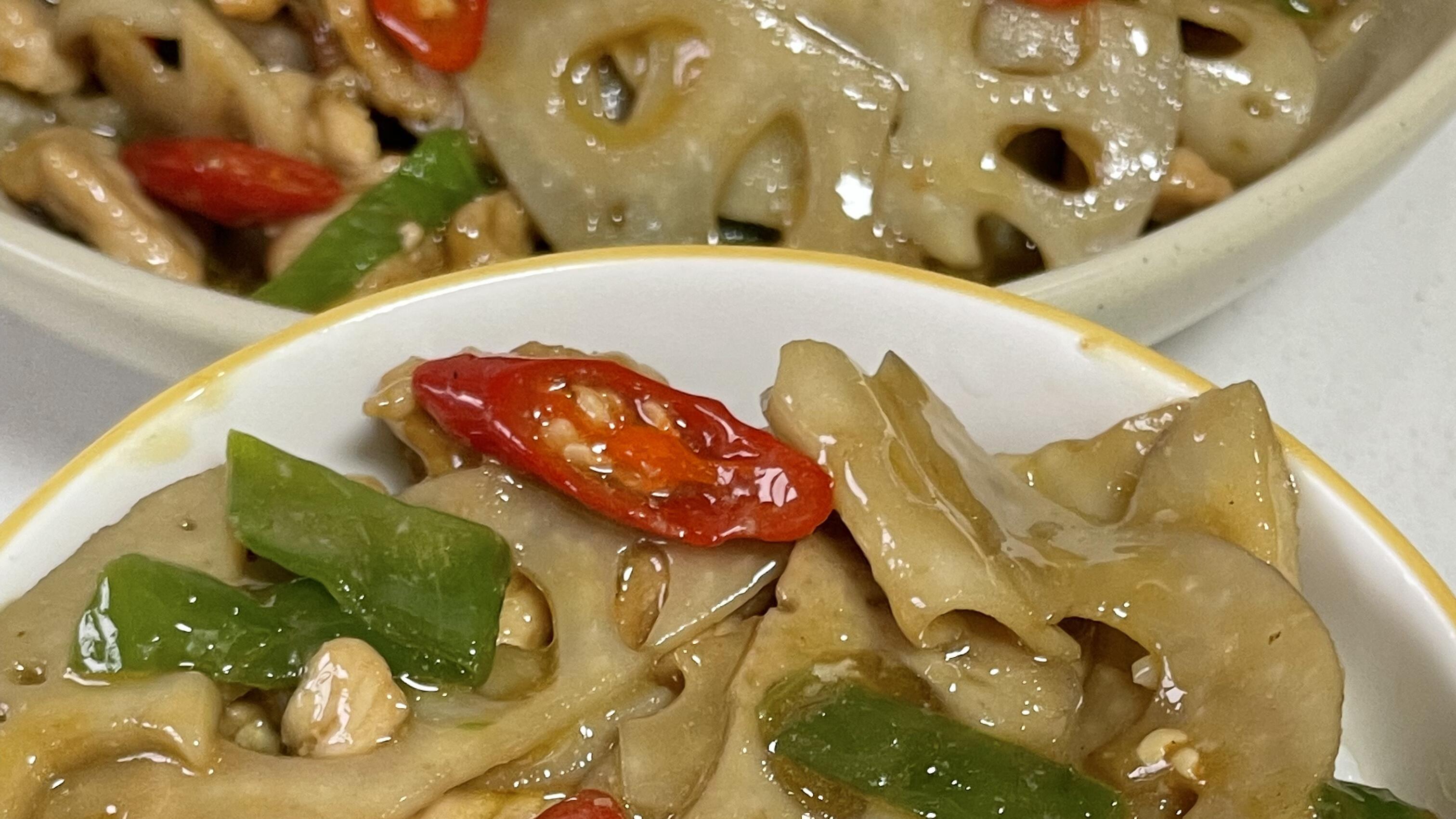 莲藕炒瘦肉：脆爽嫩滑，下饭神器的家常味