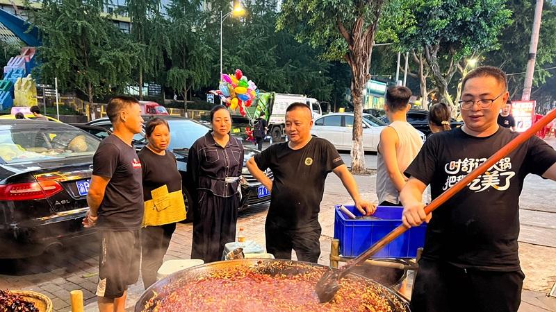 收取客人辛苦费的火锅店，着实不为过