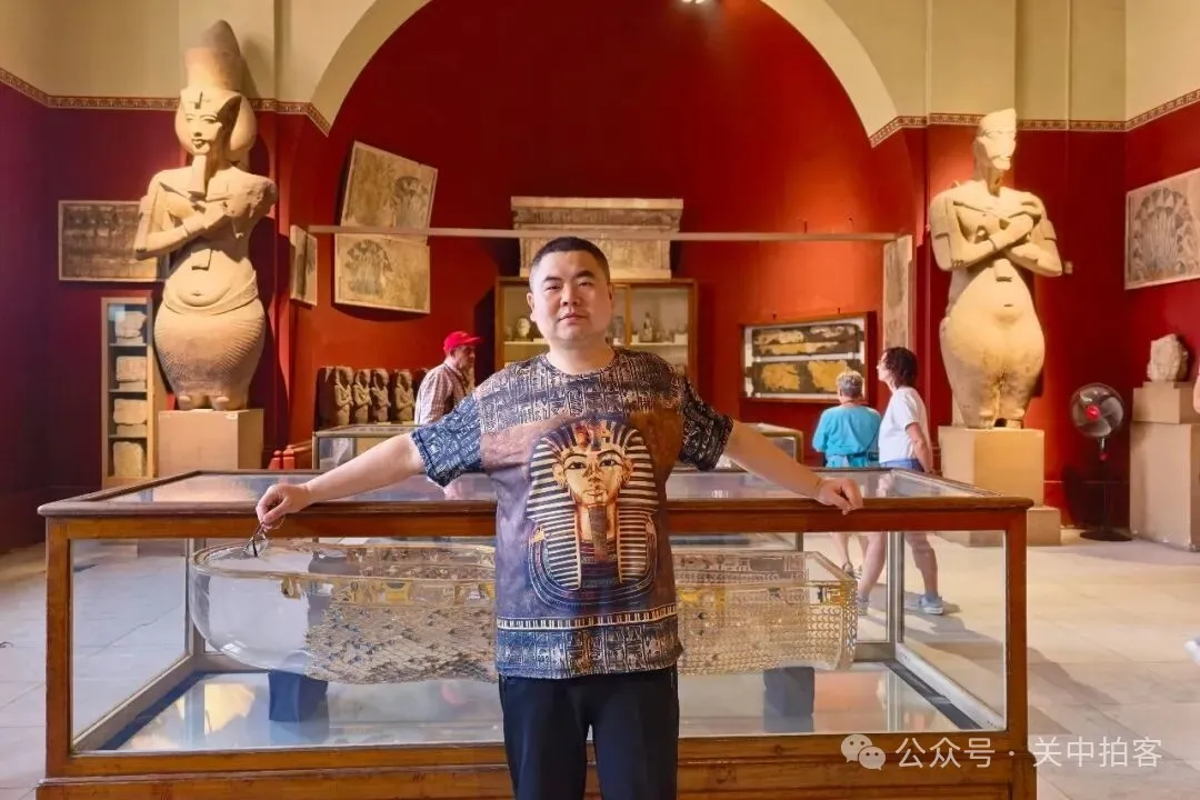 埃及博物馆：参观埃赫那吞文物展厅