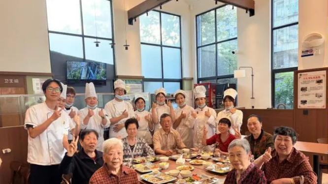 祝贺！成都银杏酒店管理学院获评世界中餐业联合会国际烹饪教育分会委员单位
