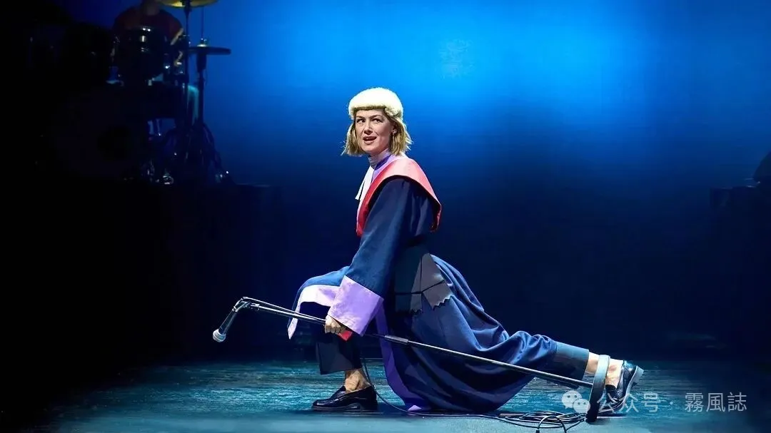 三八妇女节必看《非穷尽列举》：竭尽全力的女性，终究为血缘让权